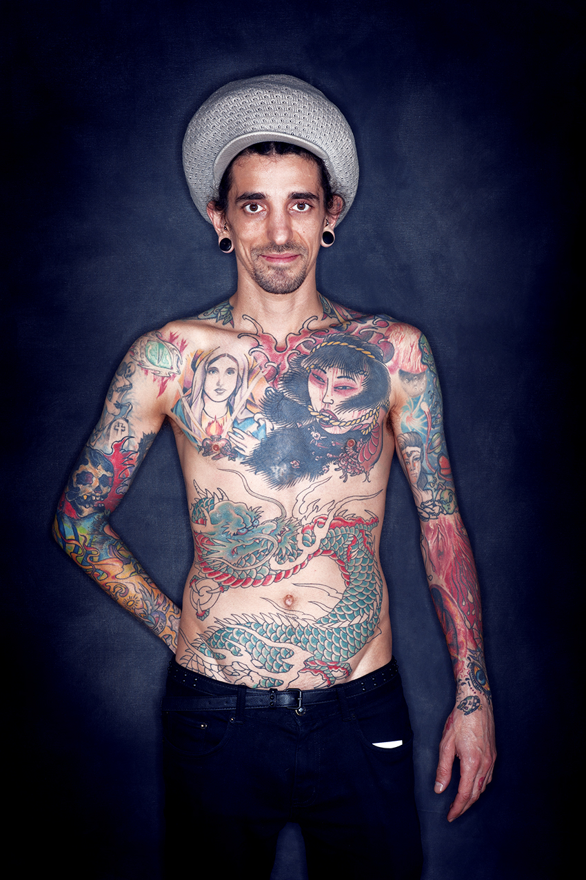 man_tattoo_barcelona_portrait_jordi_garcia