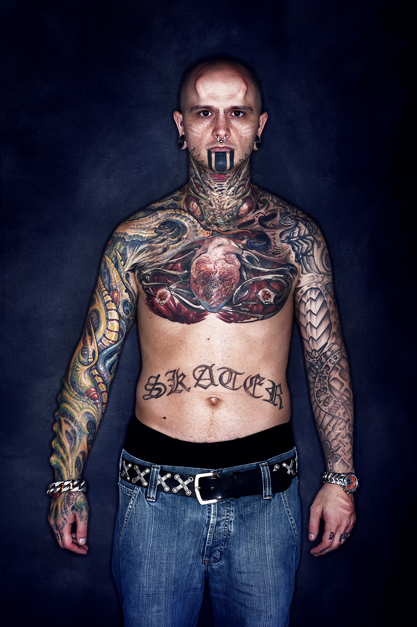 man_tattoo_barcelona_portrait_jordi_garcia