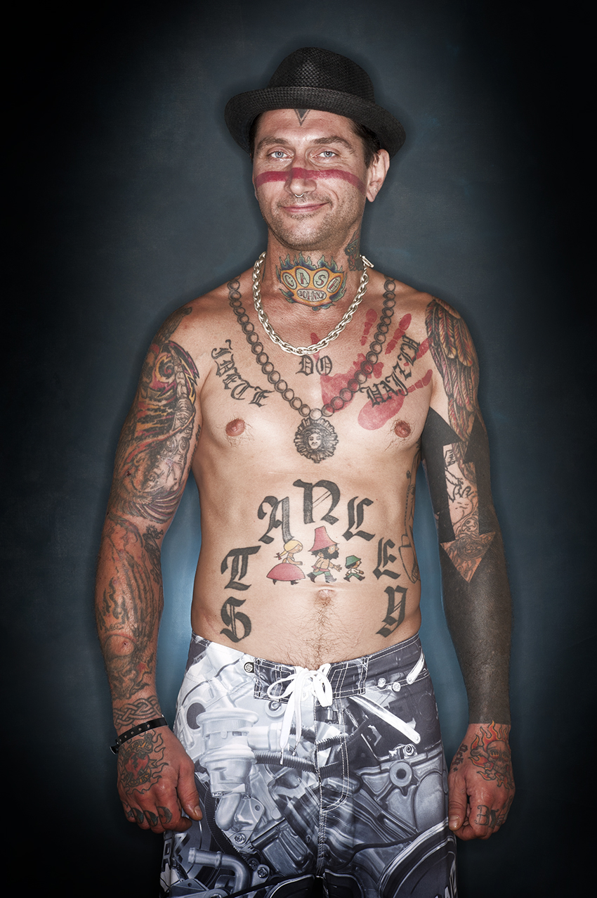 man_tattoo_barcelona_portrait_jordi_garcia