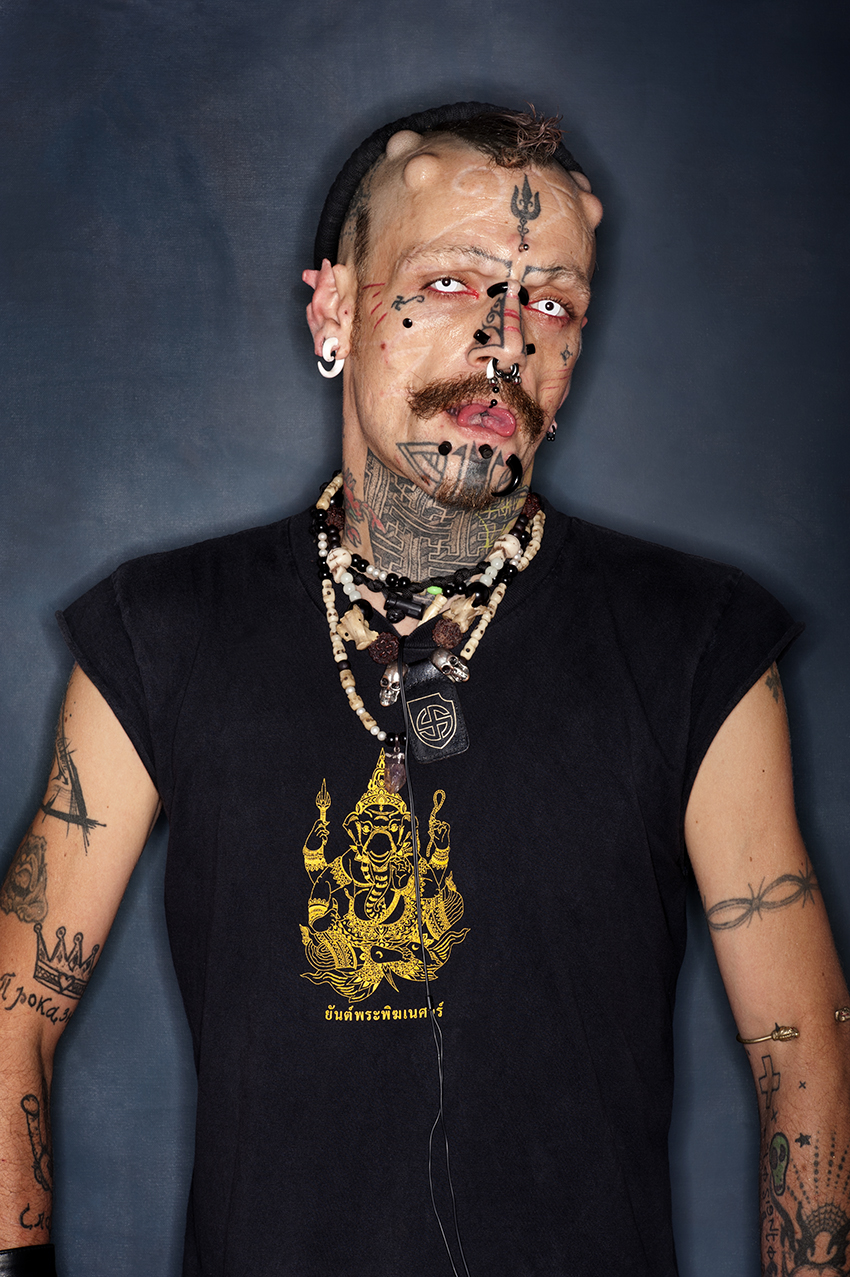 man_tattoo_barcelona_portrait_jordi_garcia