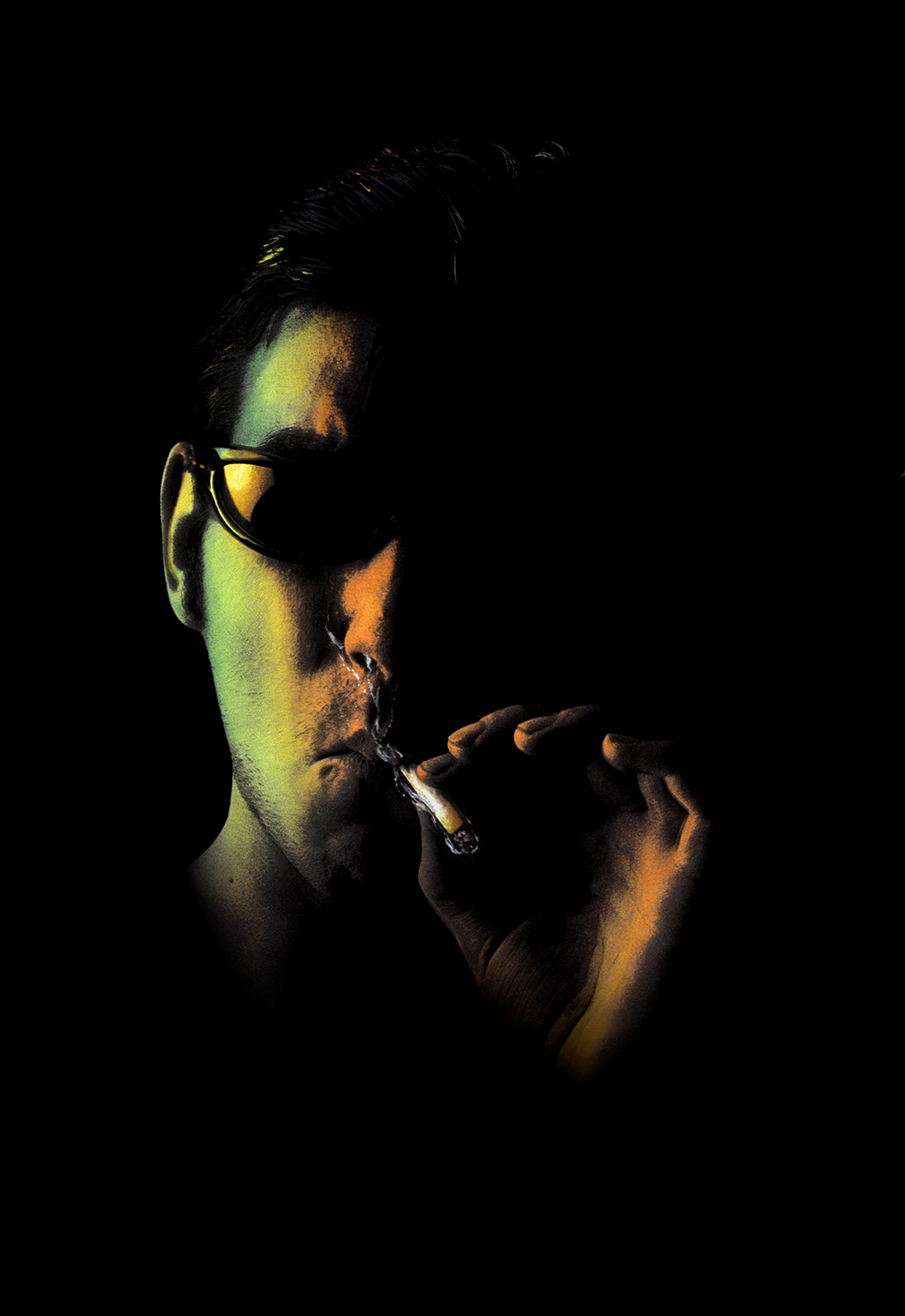 jordi-garcia-smoking